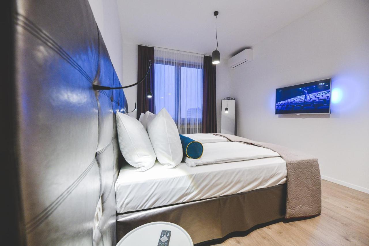 Luxury Antonia In The Centre Apartment *